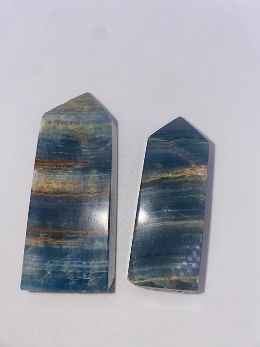 Blue Onyx (Blue Lemurian Aquatine) Tower