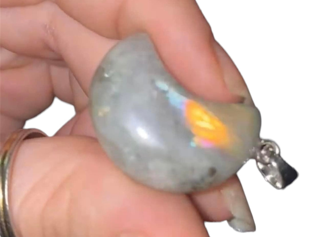 Labradorite moon pendant